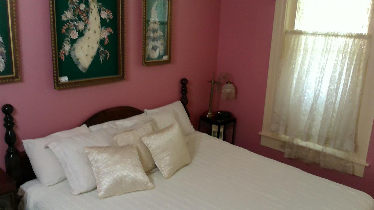 The Mays Place Bed And Breakfast Elgin Exterior photo